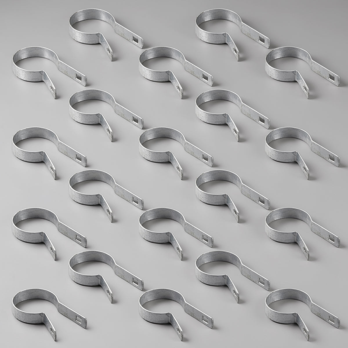 Banda de tensión galvanizada plateada para poste de 2-3/8" de diámetro exterior con perno y tuerca, multiopciones