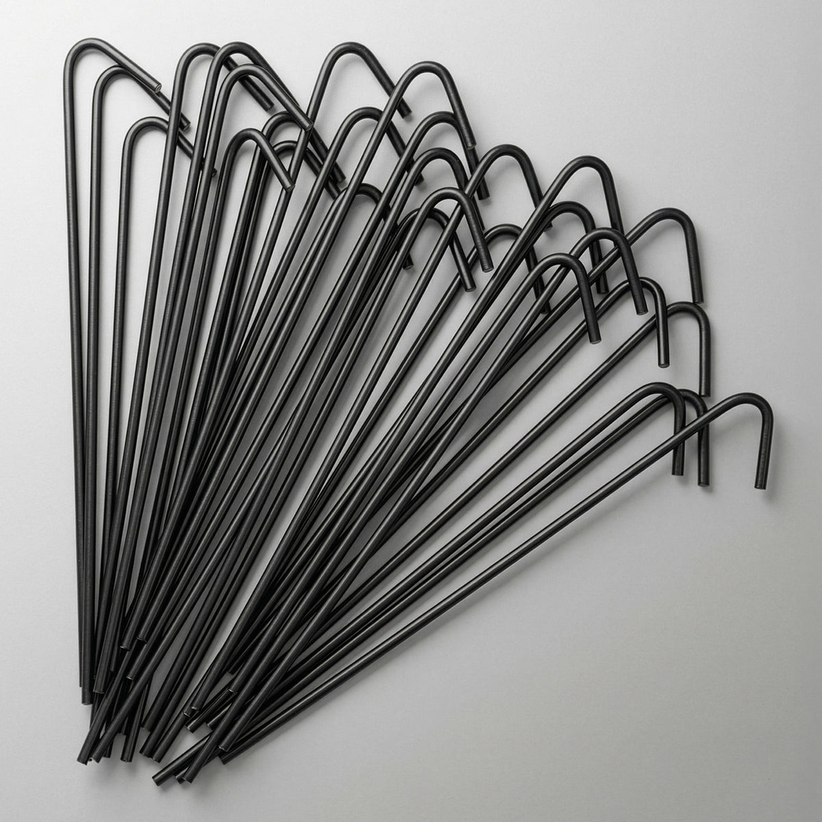 6.5 pulgadas 150 piezas Calibre 10 Resistente Lazos de alambre de eslabones de cadena, Atadores de alambre de gancho para lamas de valla, Jardín, Perro, Piezas de hardware para cercas de animales, Negro